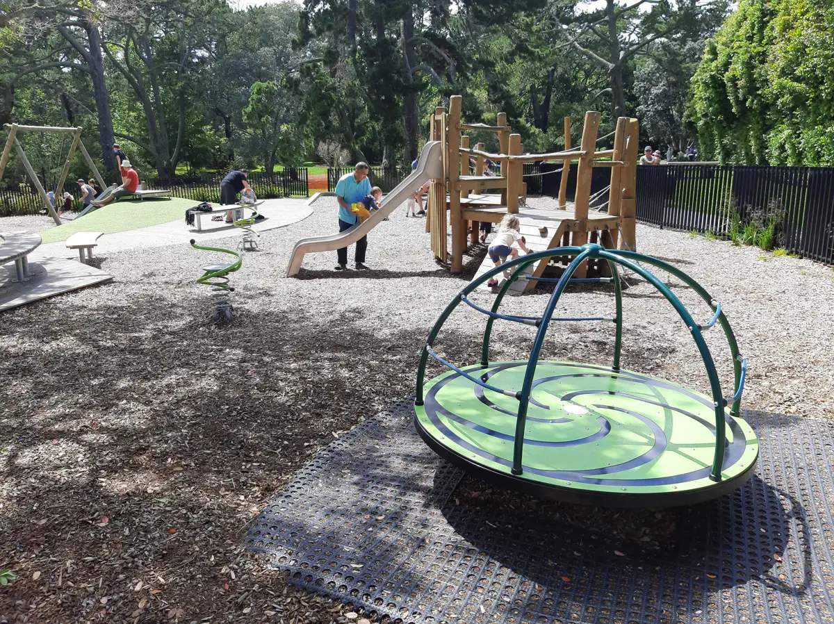 Photo of Craigavon Park by thecyberpr