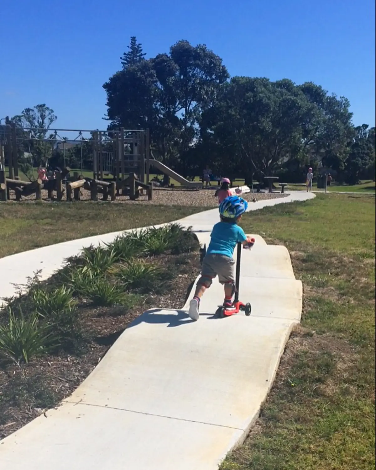Photo of Red Beach Park by PlayGoKids
