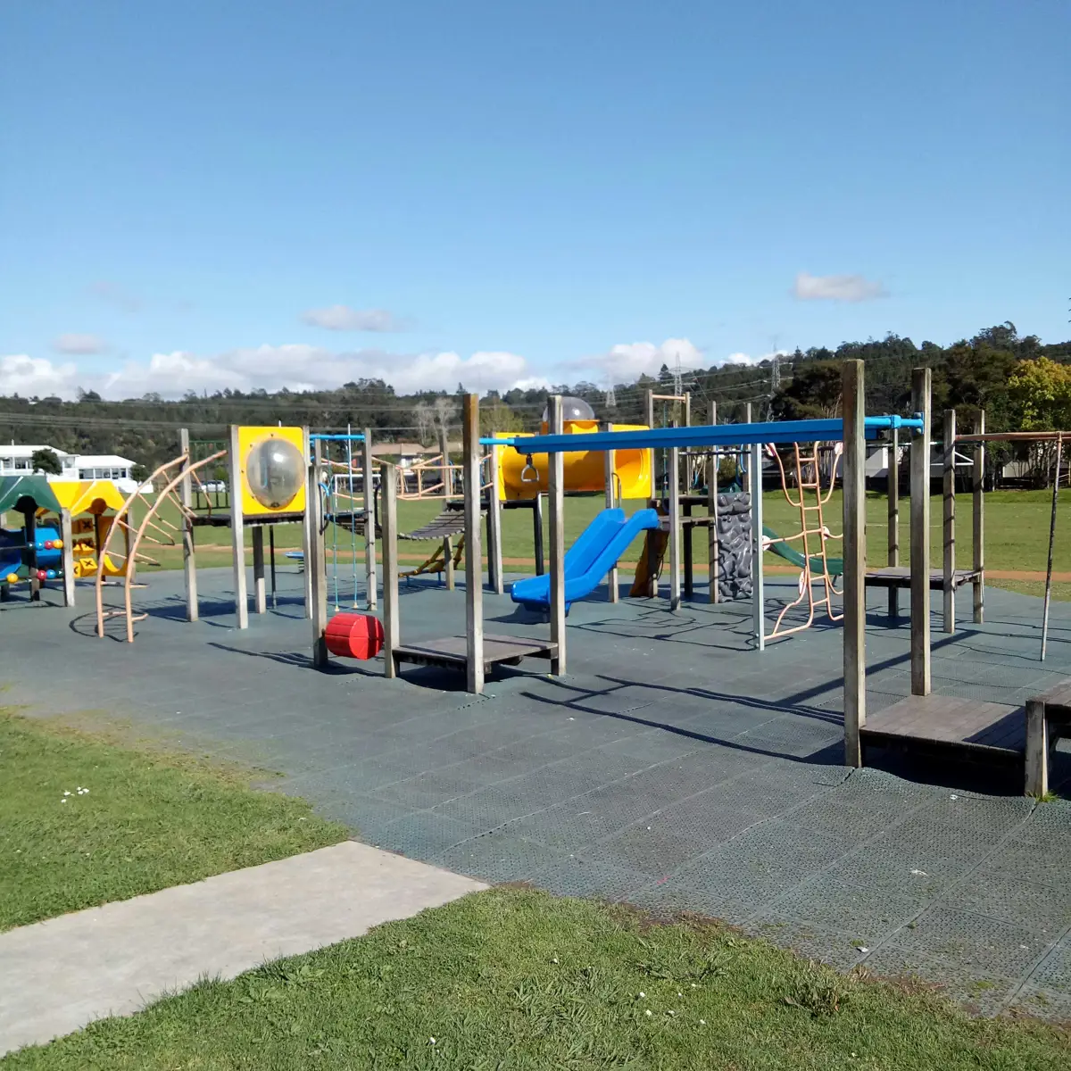Photo of Albany Primary School by Kellyf