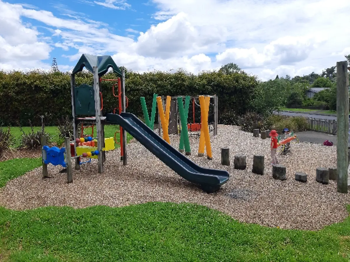Seine Reserve playground photo