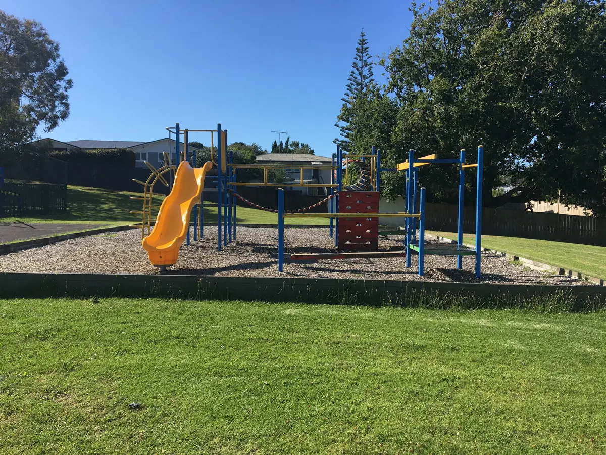 Photo of Riverhills School by MarisaM