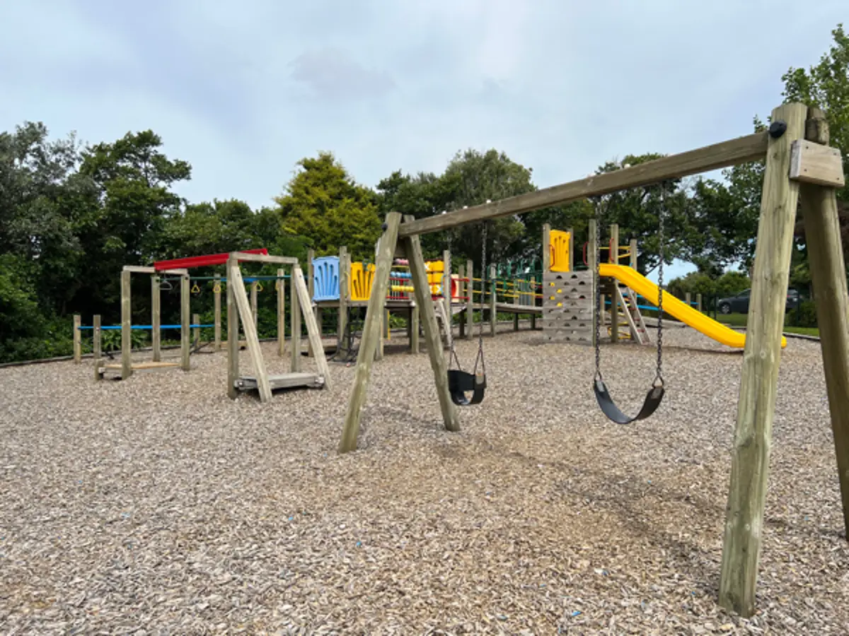 Photo of Robert Knox Memorial Park by thecyberpr
