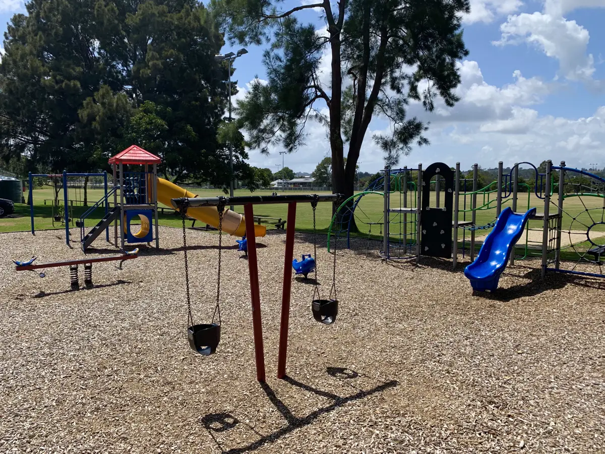 Riverhead War Memorial Park playground photo