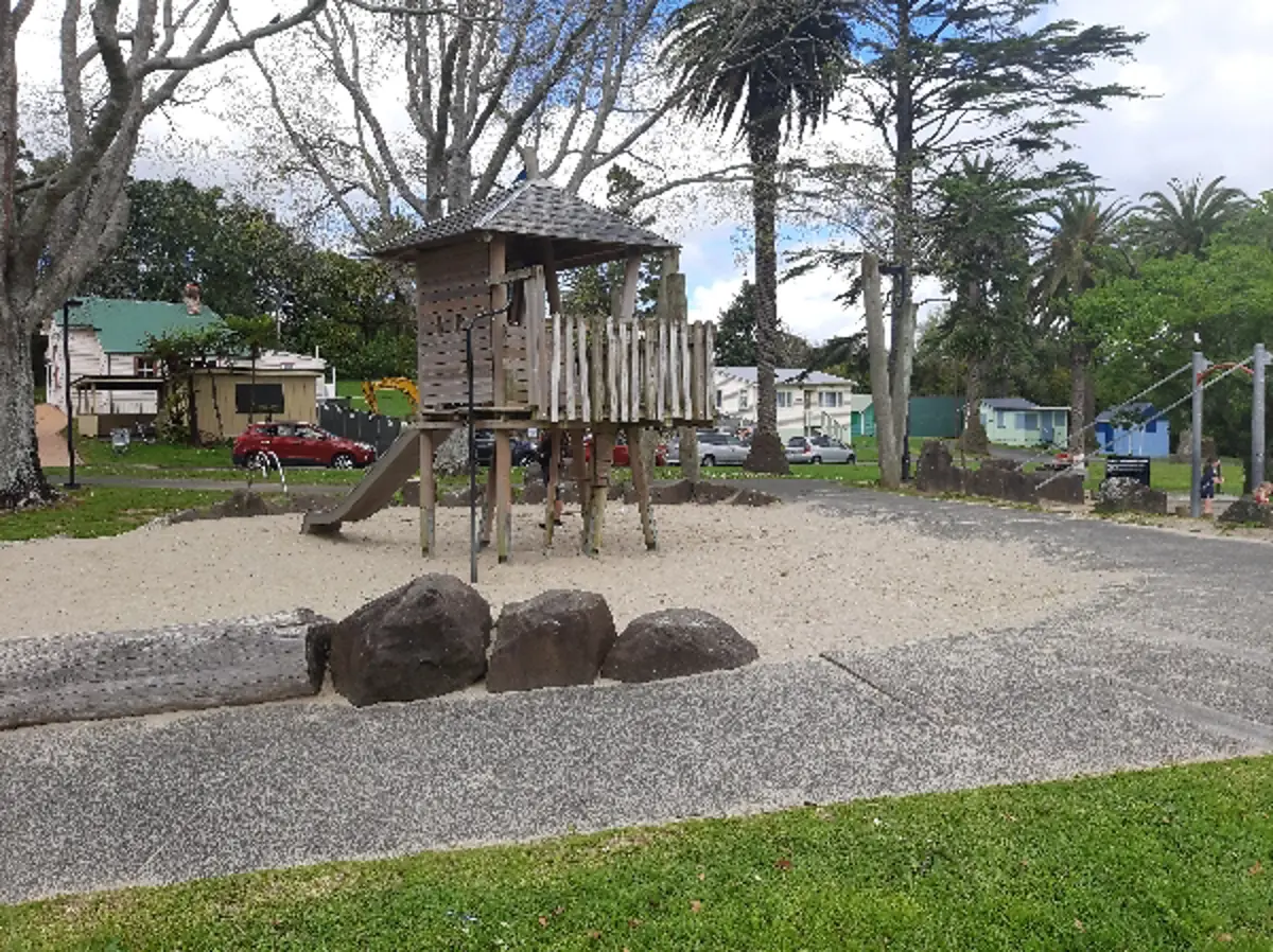 Photo of Tui Glen Reserve by thecyberpr