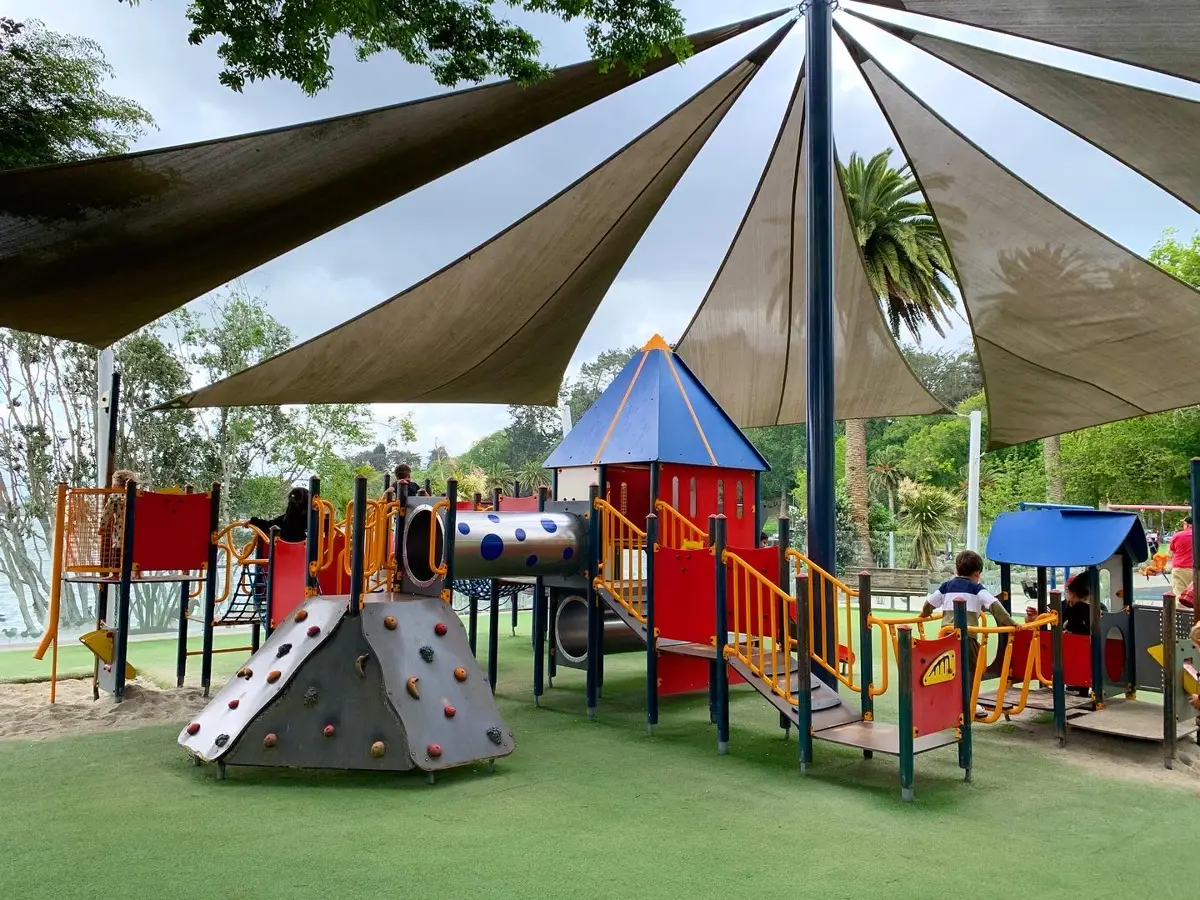 Hamilton Lake Adventure Playground playground photo