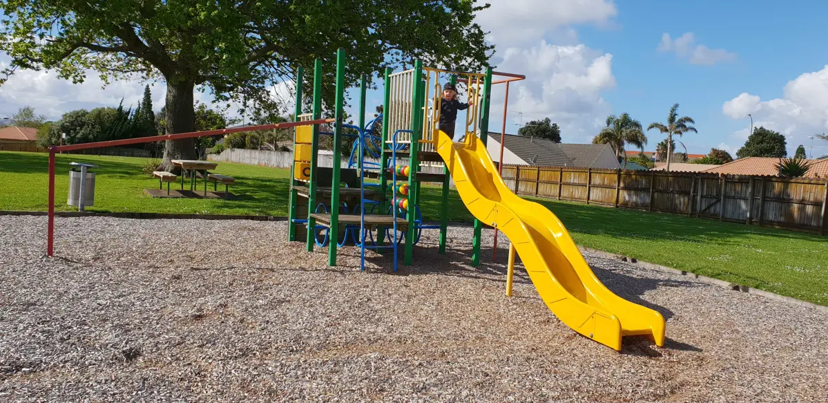 Longford Park reserve playground photo