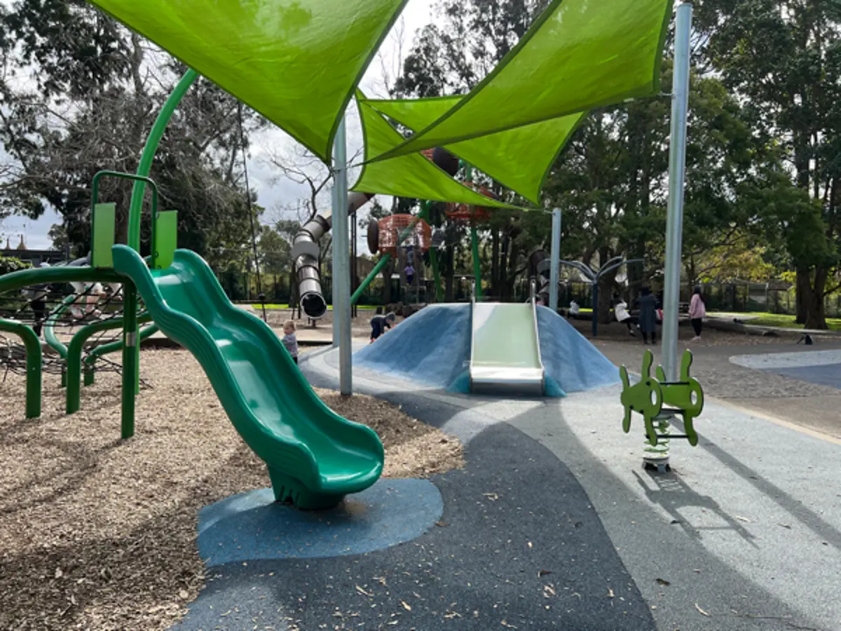 Photo of Western Springs Lakeside Park by thecyberpr