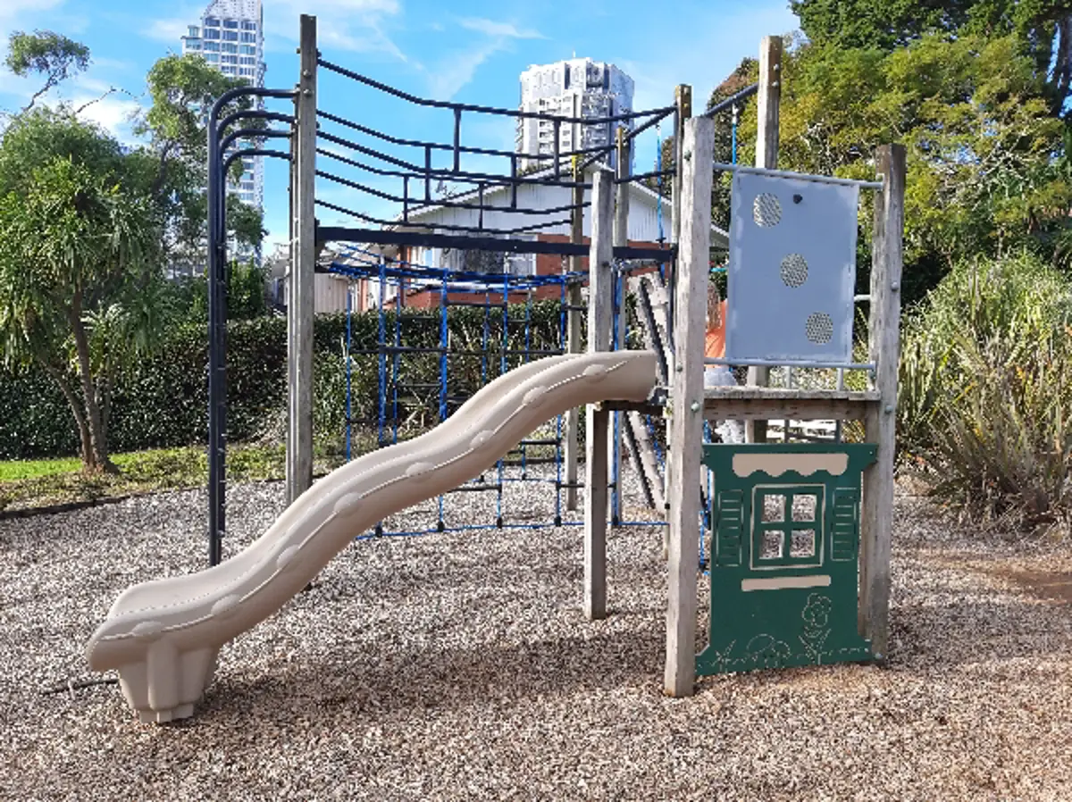 Photo of Northcroft St Playground by thecyberpr