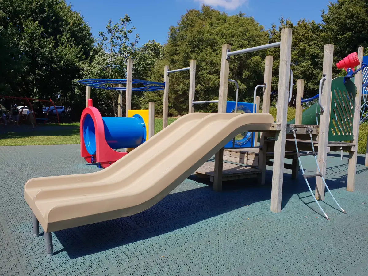 Waiatarua Reserve playground photo