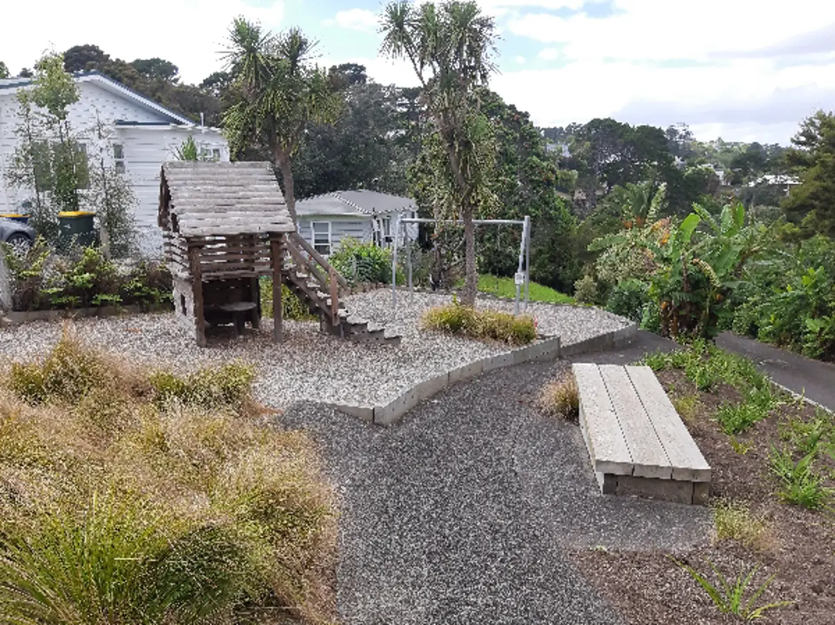 Neptune Avenue Reserve playground photo