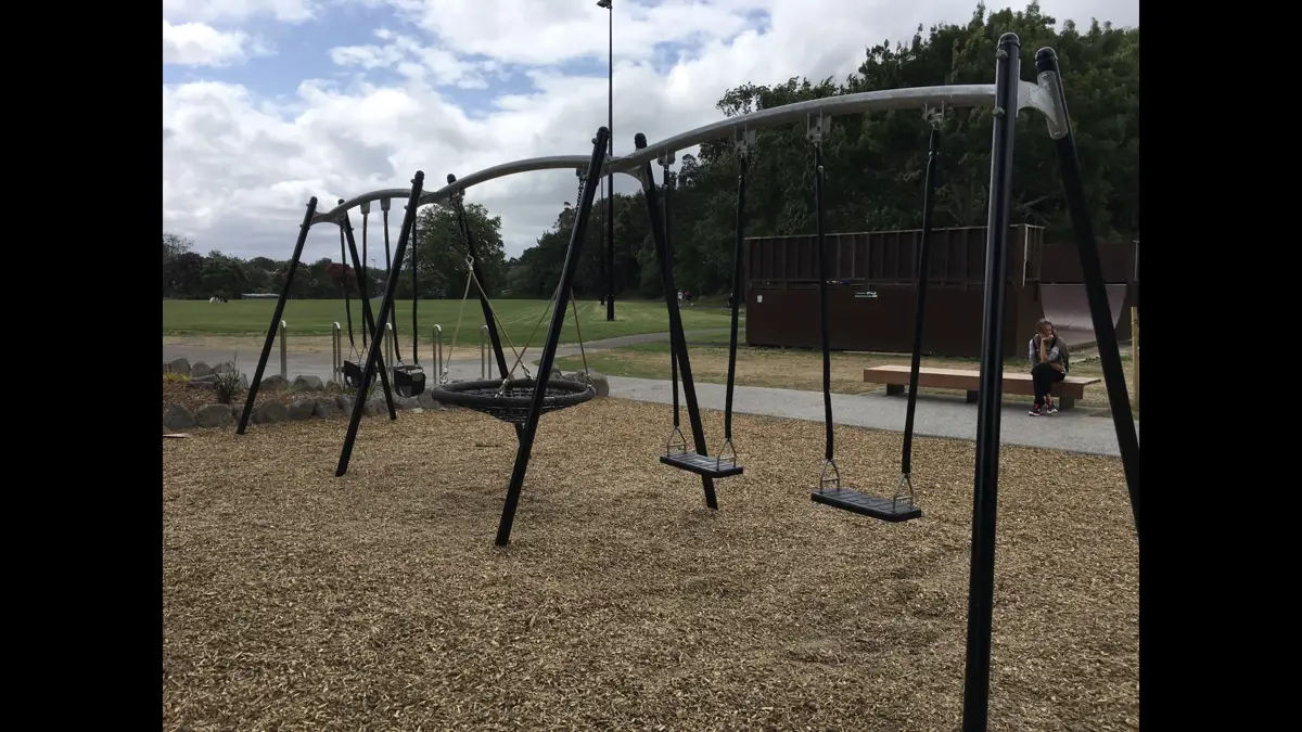 Photo of Grey Lynn Park by TrangV